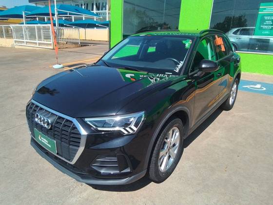 AUDI Q3 2.0 40 TFSI GASOLINA PRESTIGE QUATTRO TIPTRONIC AUDI Q3 2.0 40 TFSI GASOLINA PRESTIGE QUATTRO TIPTRONIC